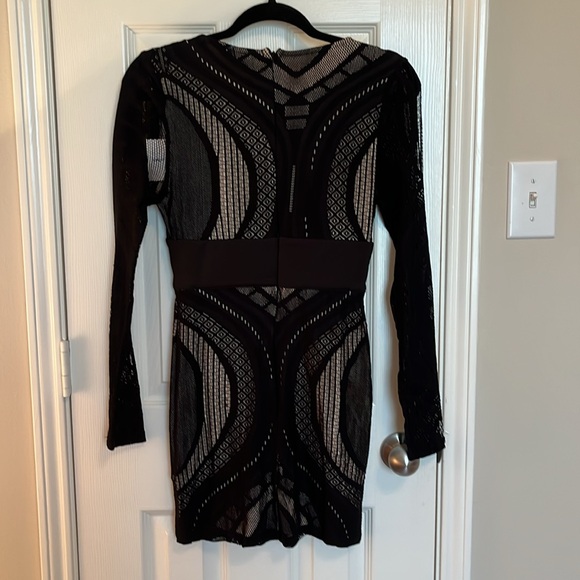 NWT Revolve Superdown Cait Deep V Lace Mini Dress - Picture 7 of 11